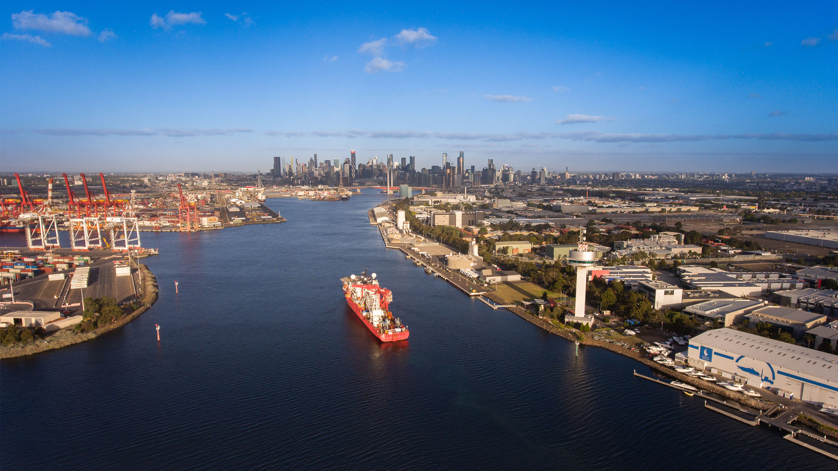 The Subsea 7 Seven Eagle arriving in the Port of Melbourne