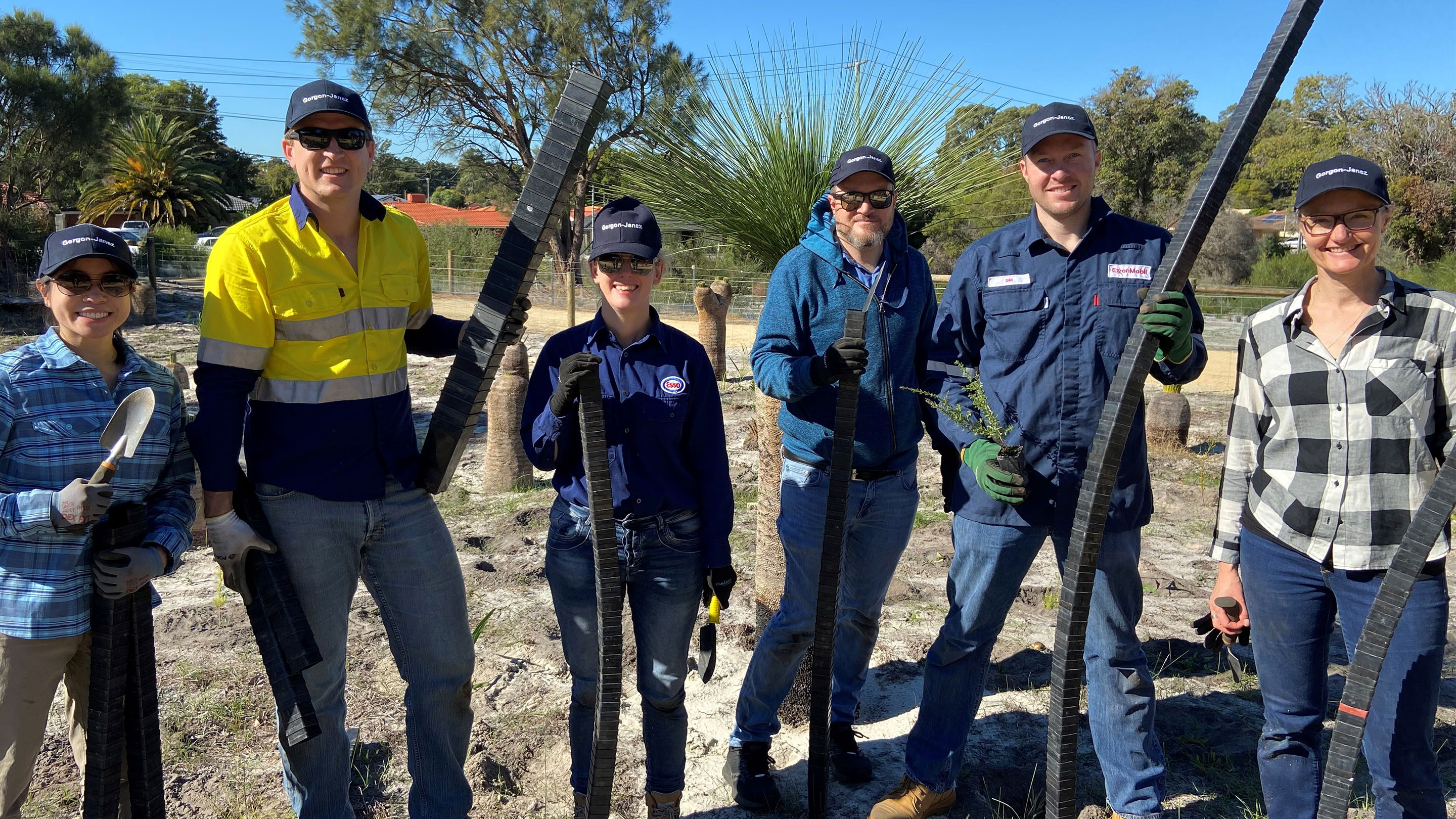 Image As well as supporting Conservation Volunteers with funding to run the event, ExxonMobil Australia had a team participate in the tree-planting event in Perth.