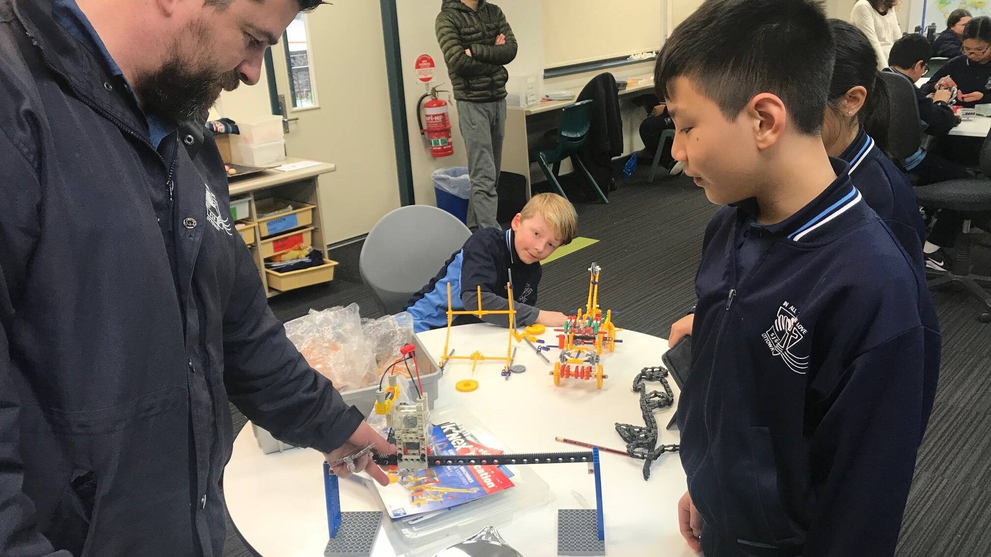 Students at the school now have the opportunity to participate in hands-on, interactive STEM learning utilising a range of equipment and resources such as science construction kits, maths equipment, Lego Mindstorm robotic kits and Spheros.